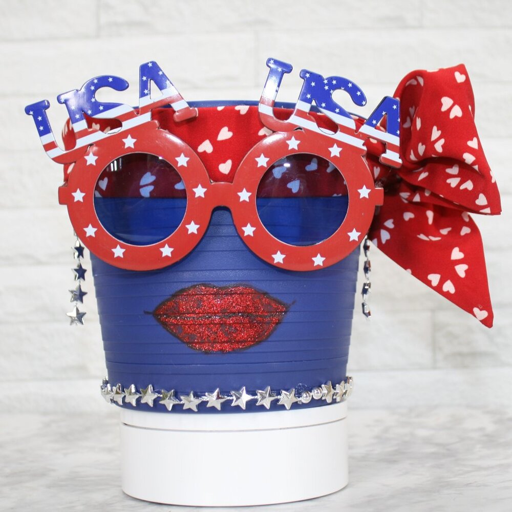 HAND CRAFTED Pot Head Patriotic USA Planter Upcycled Fourth of July Blue